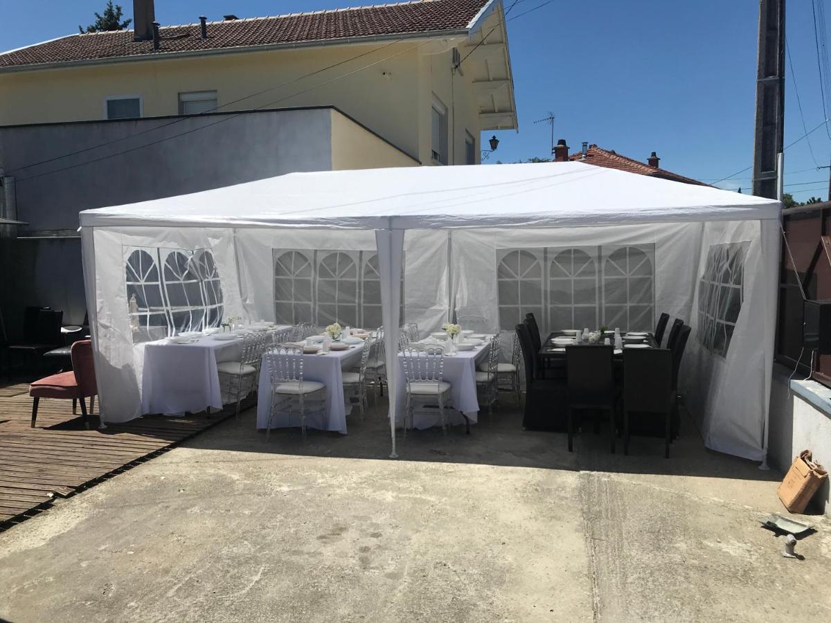 Pavillon Bon Enfant Lejlighed Saint-Priest  Eksteriør billede