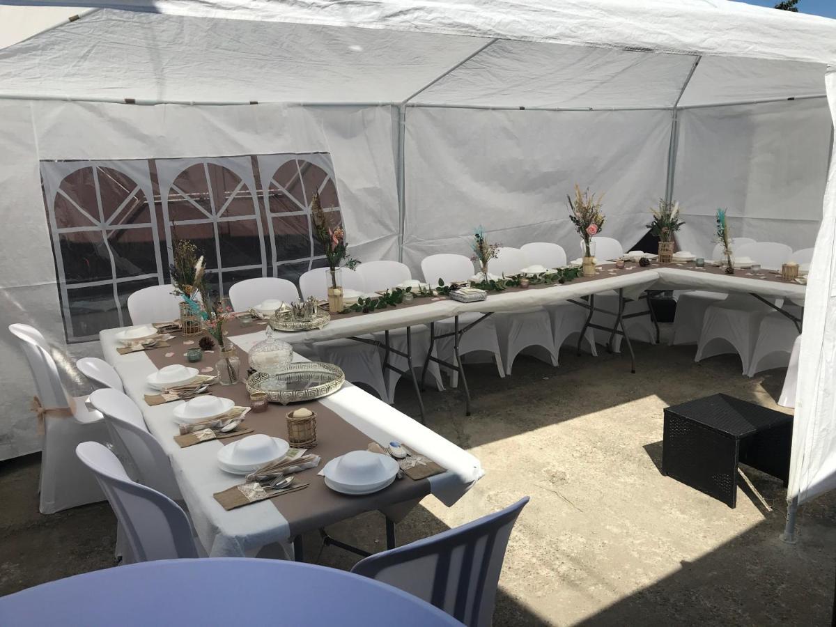 Pavillon Bon Enfant Lejlighed Saint-Priest  Eksteriør billede