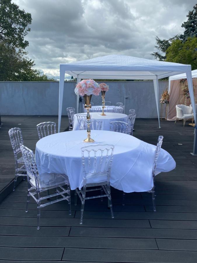 Pavillon Bon Enfant Lejlighed Saint-Priest  Eksteriør billede